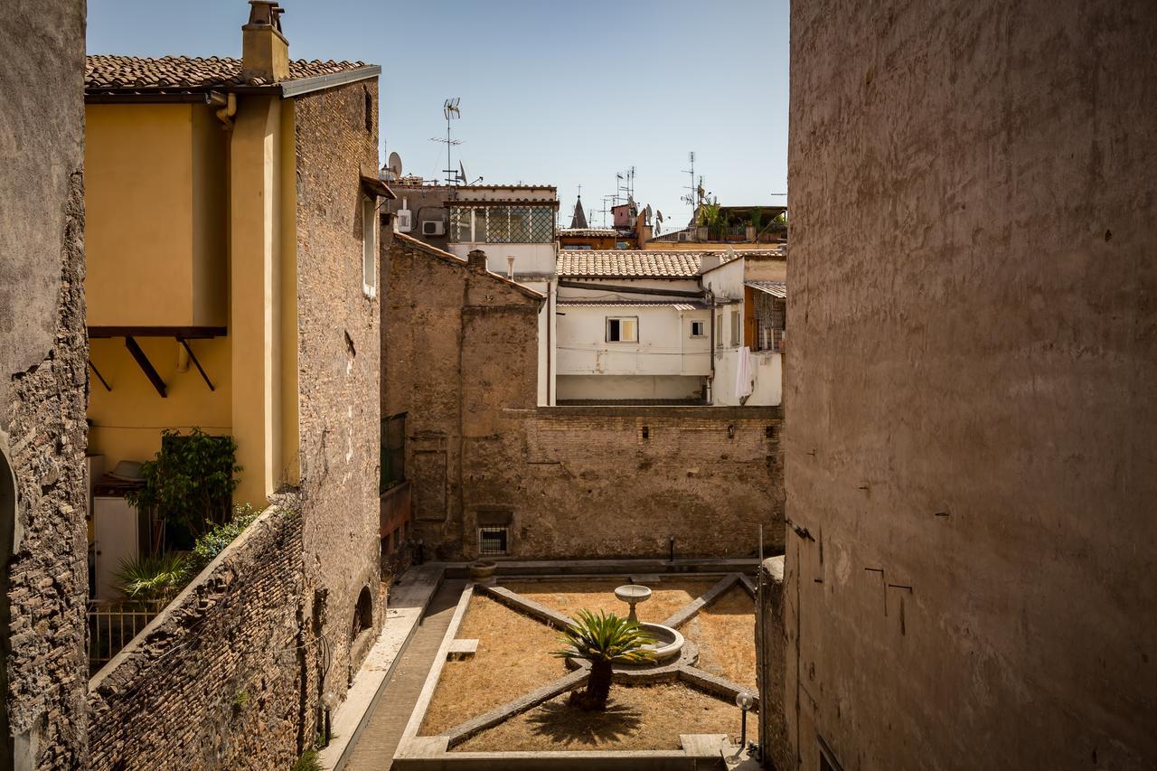 The Hide Trastevere Apartment โรม ภายนอก รูปภาพ